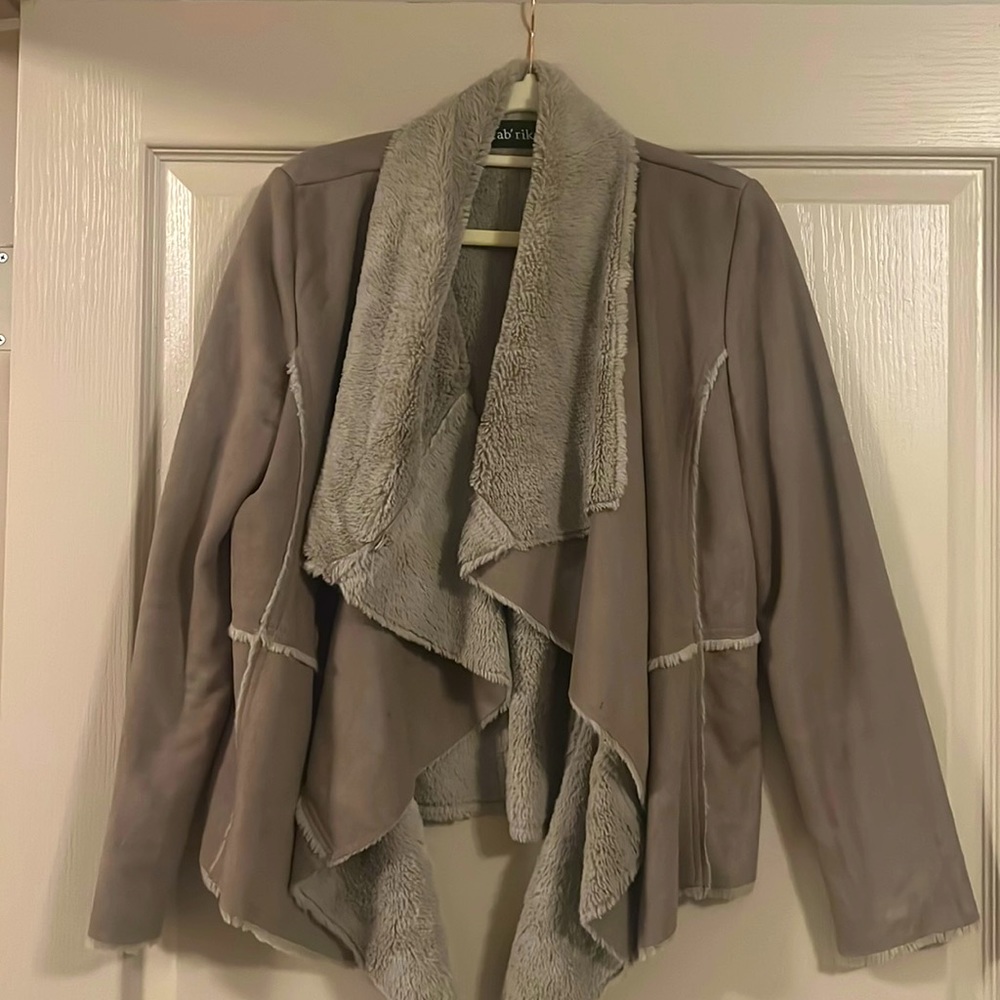 Faux fur taupe jacket